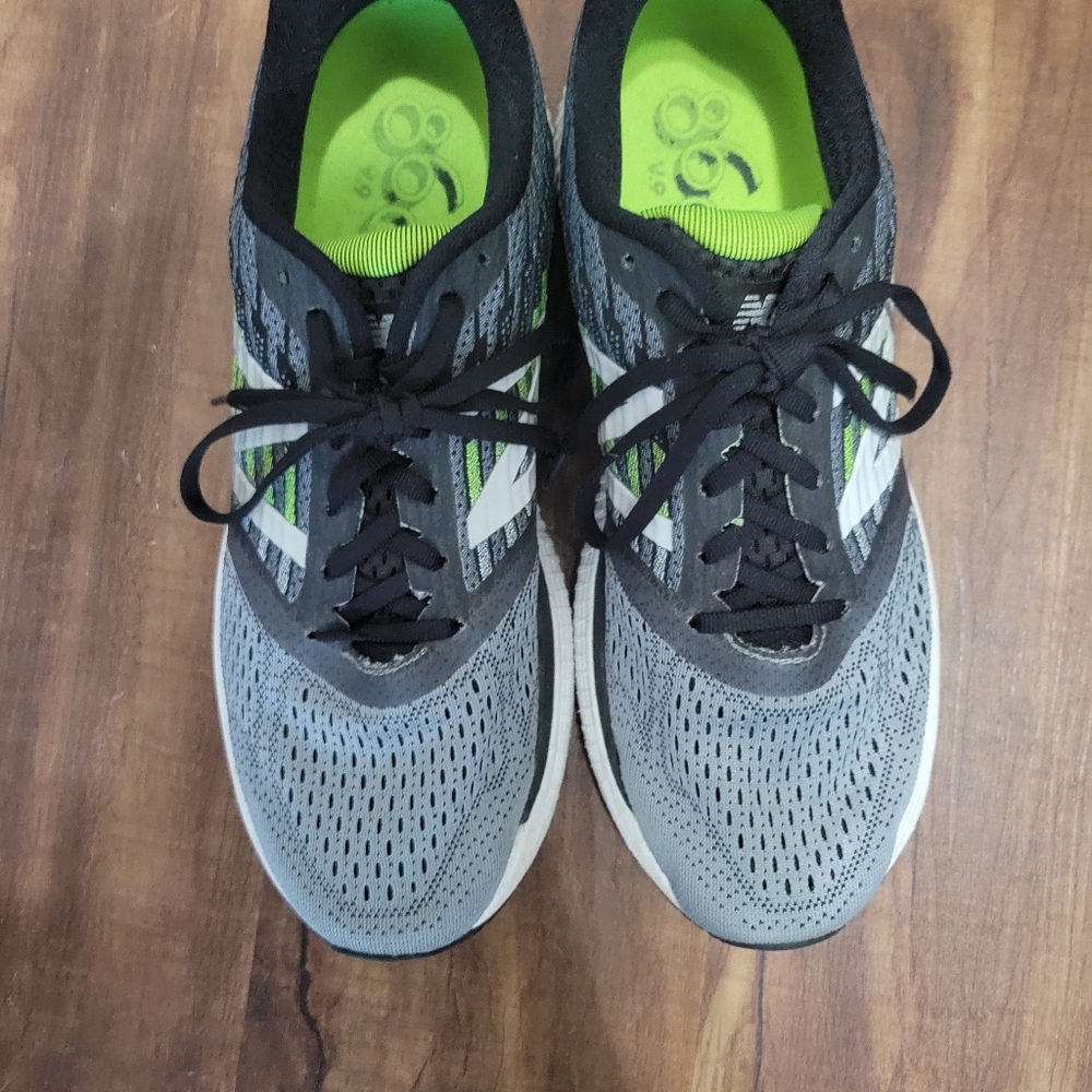 Mens new balance 860